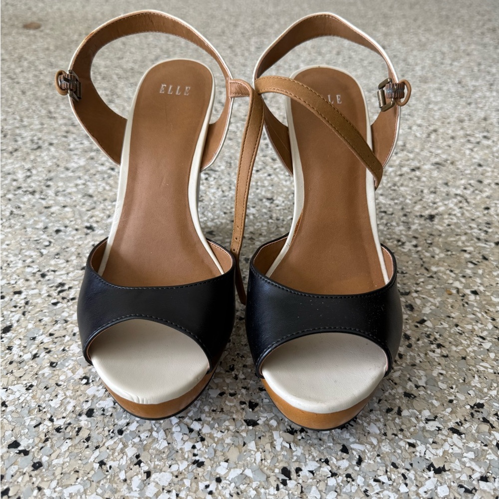Elle Women's Black and Brown Sandals